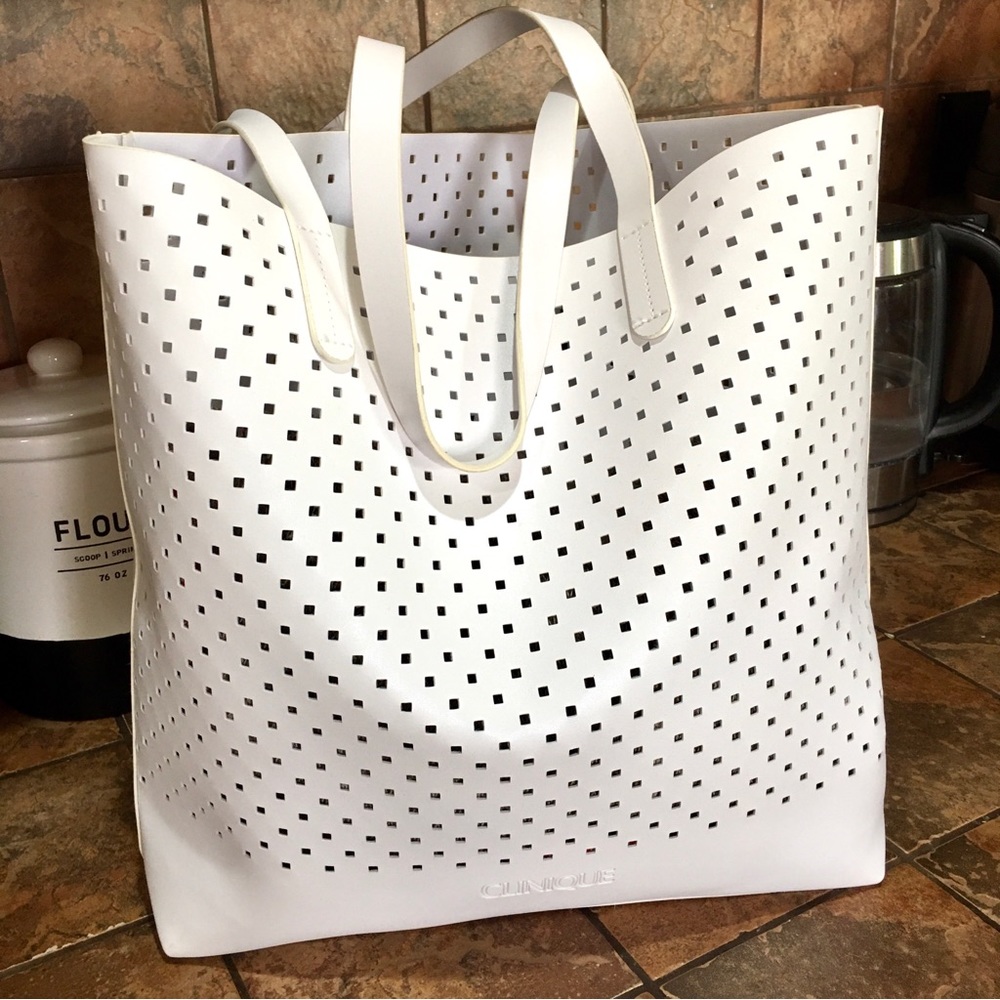 Clinique white purse tote gym bag beach summer swim medium
